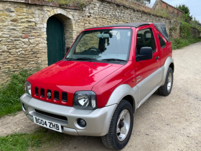 Suzuki Jimny O2 Convertible with low mileage !