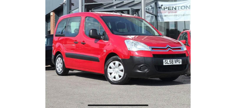 Citroen Berlingo Multispace 1 Former Keeper with low mileage and Service History 1.6 HDI Diesel .