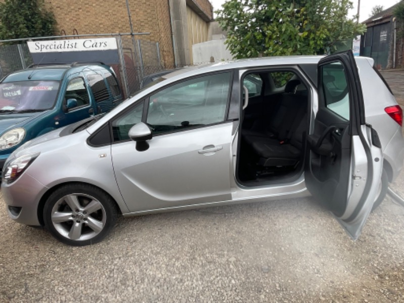 Vauxhall Meriva MPV 1.4 Petrol