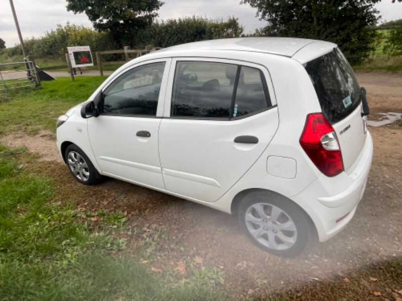 Hyundai i10 1.0 ideal 1st car